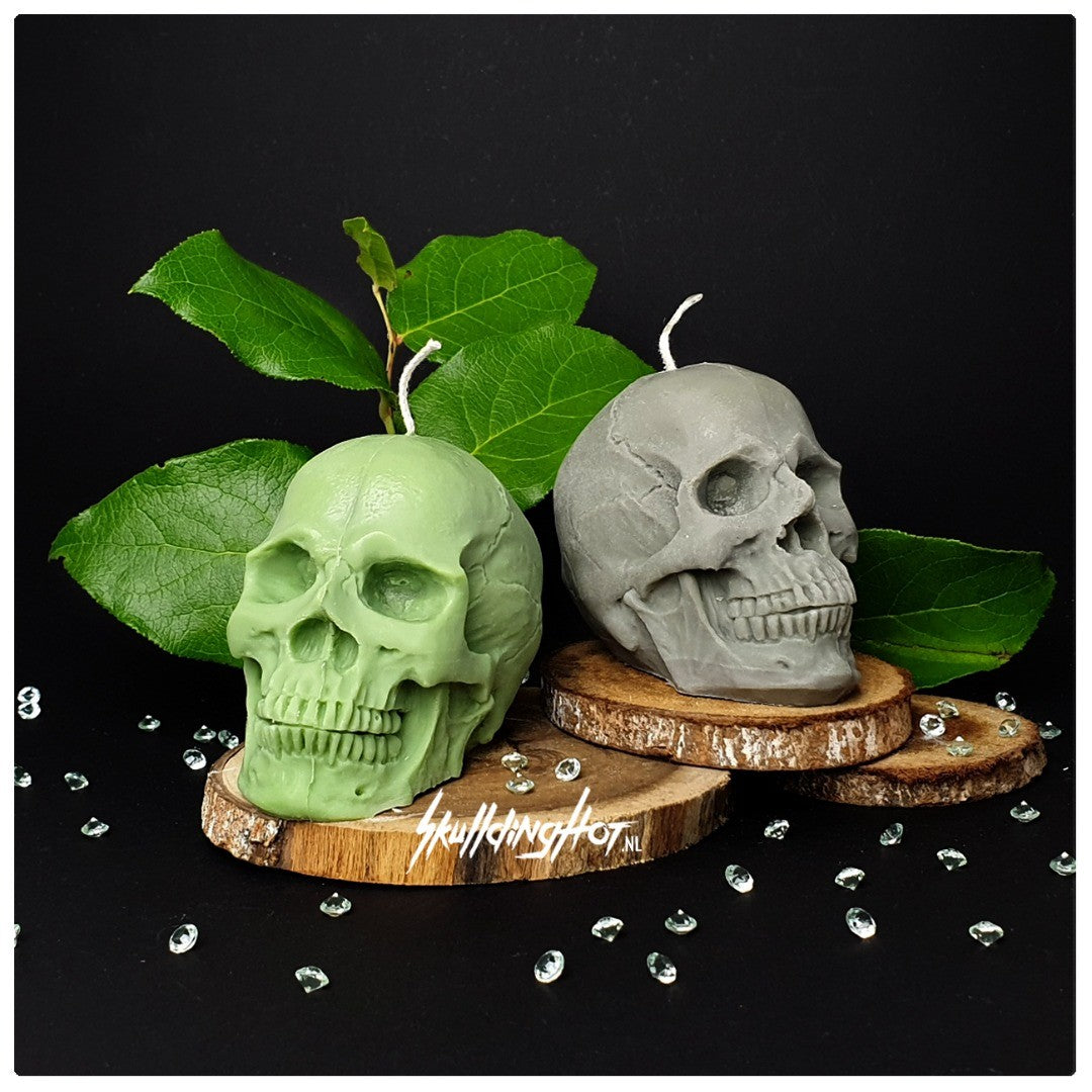 Skull candle green