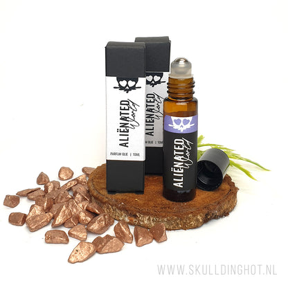 Alienated world perfume roller